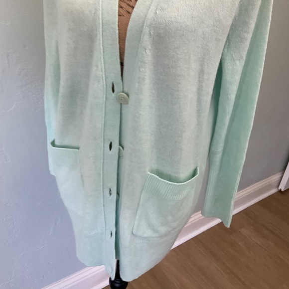 NWT J.Crew Front-Pocket Cardigan Sweater powder blue boyfriend basic oversize XS - Picture 15 of 16